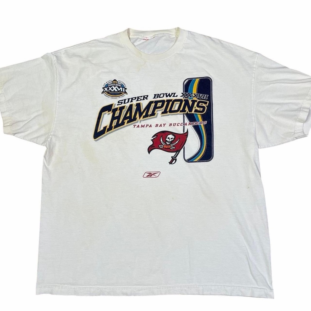 Y2K Super Bowl 2003 Buccaneers Champions T-shirt